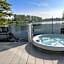 Lakeside Dorchester Lodge - Hot Tub with Fishing Peg
