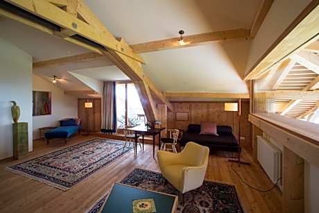 Executive Suite with King Size Bed