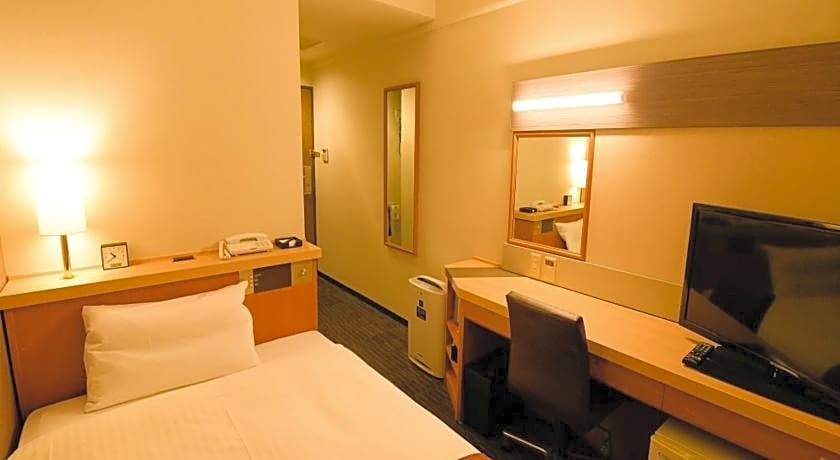 VIA INN SHIN OSAKA WEST - JR WEST GROUP