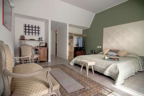 Quadruple Room with Balcony
