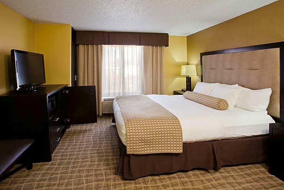 La Quinta Inn & Suites by Wyndham Hot Springs