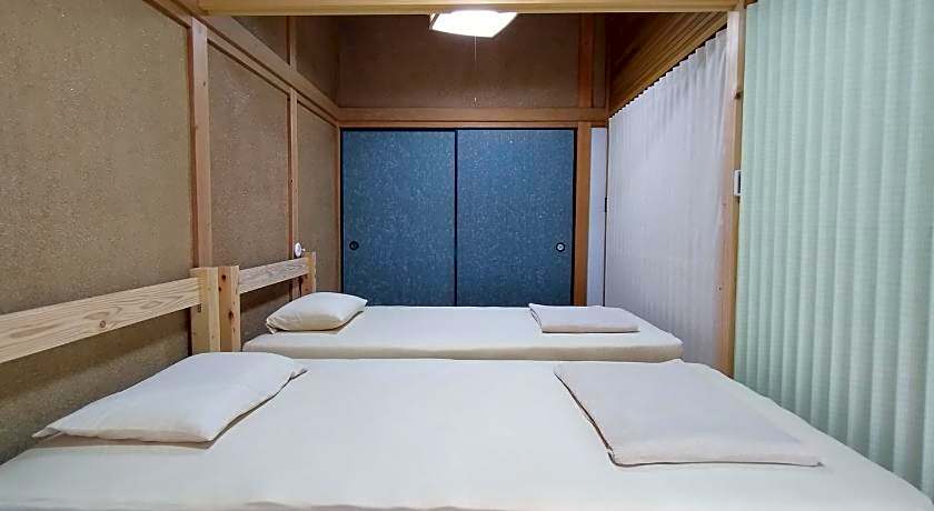 tonari