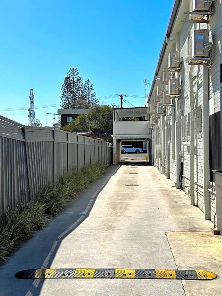 Surf Beach Motel Port