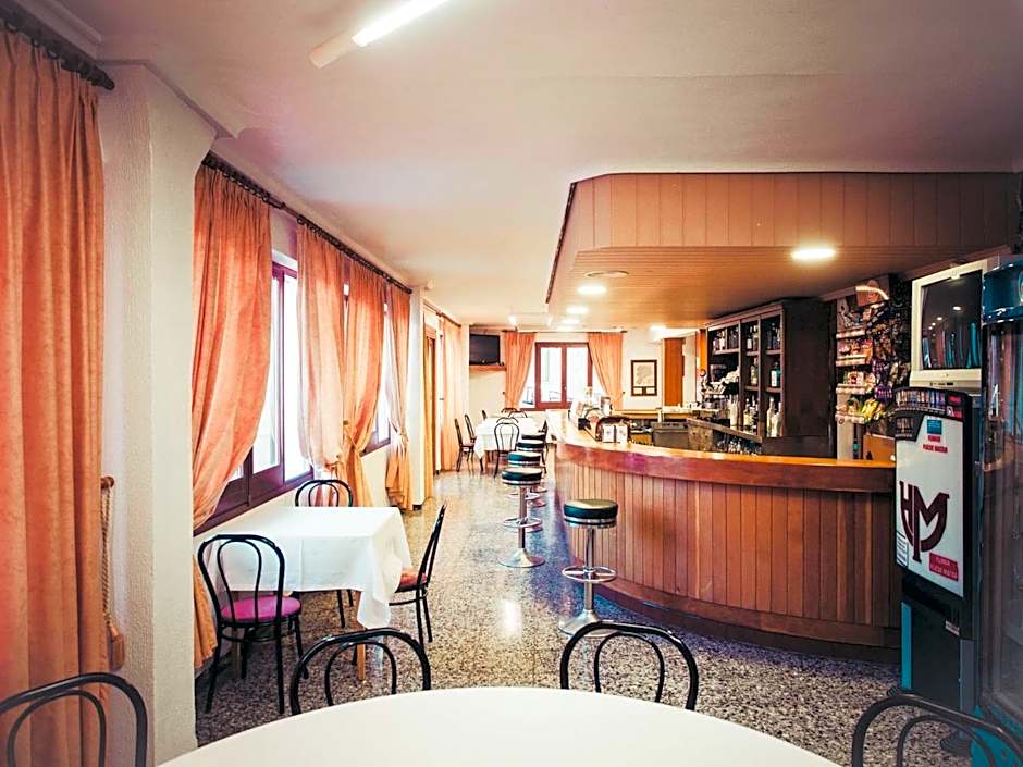 HOTEL MORENO