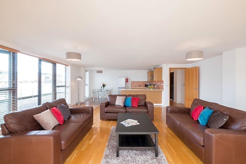 Base Serviced Apartments - Duke Street