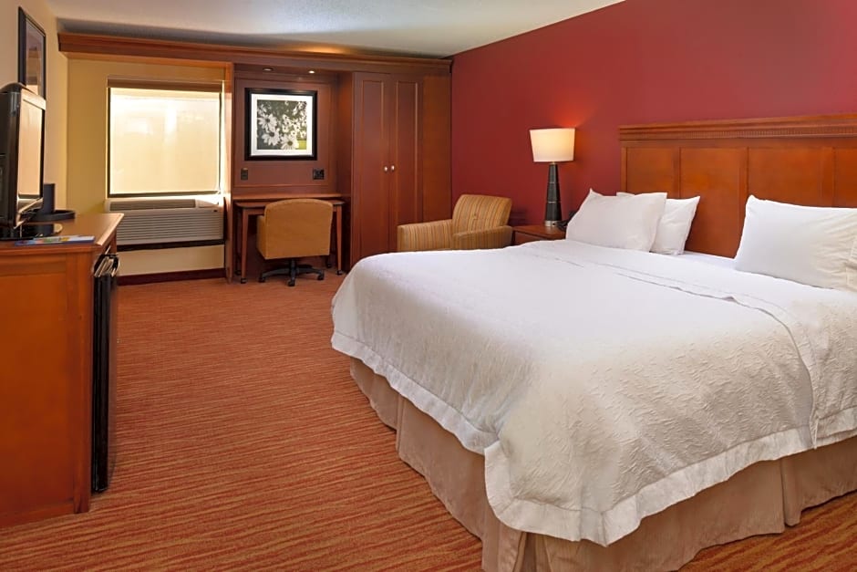 Hampton Inn Columbus-East