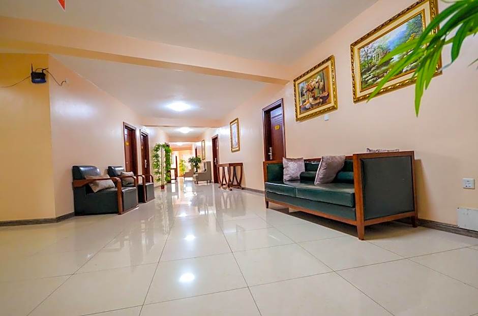 Hillside Plaza Hotel