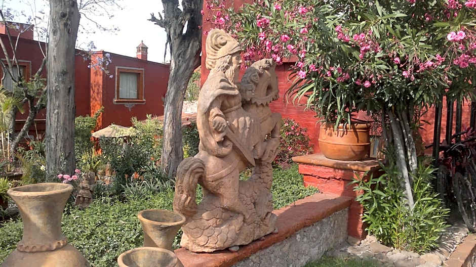 Villa San Jose Hotel & Suites