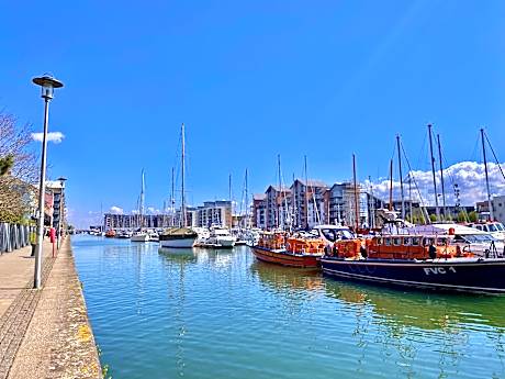 Go2 Portishead Marina Hotel