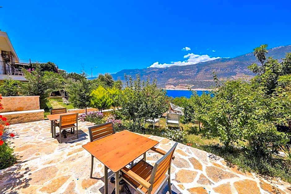 Atalante Hotel