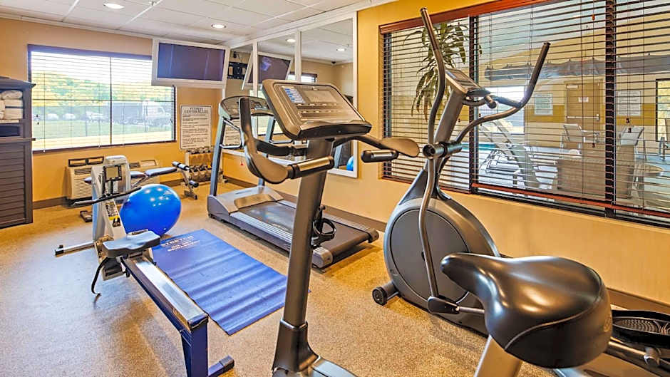 Best Western Plus Strawberry Inn & Suites