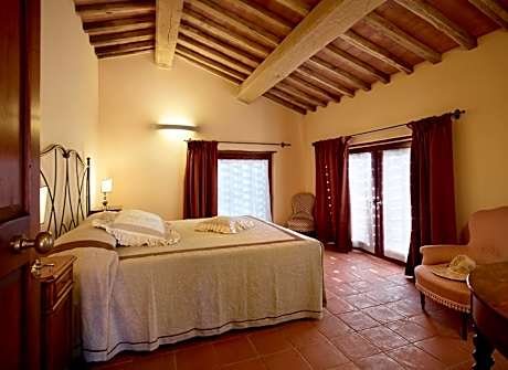 Junior Suite (4 Adults) - Split Level