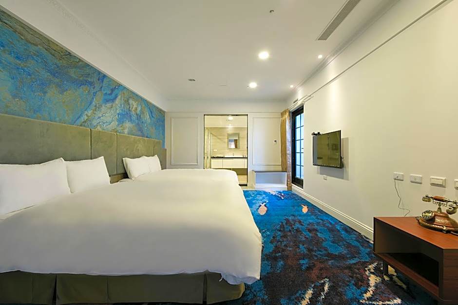 Fengjia JinRui Hotel
