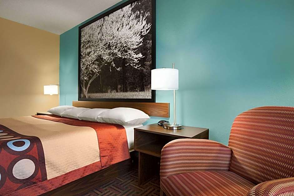 Super 8 by Wyndham Marion