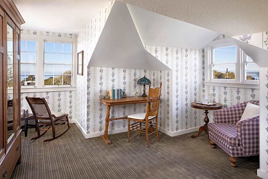 Centrella Hotel, a Kirkwood Collection Hotel