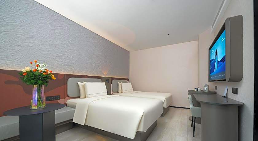 Atour Light Hotel Dalian Zhongshan Square Renmin Road