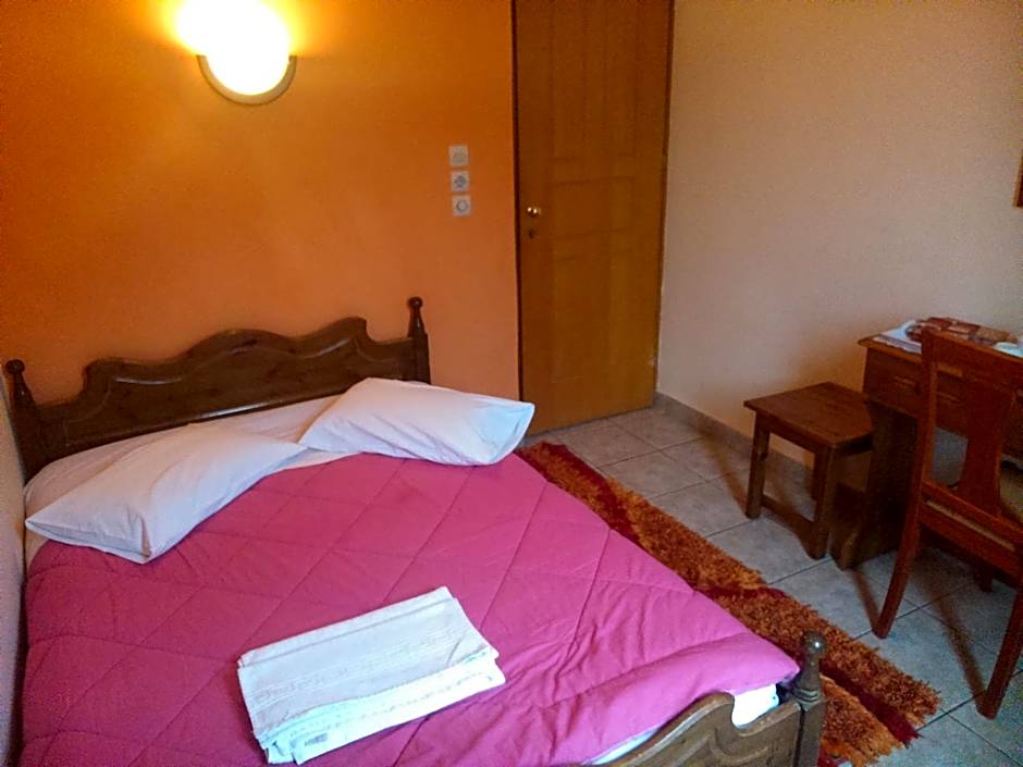 Hera Hotel