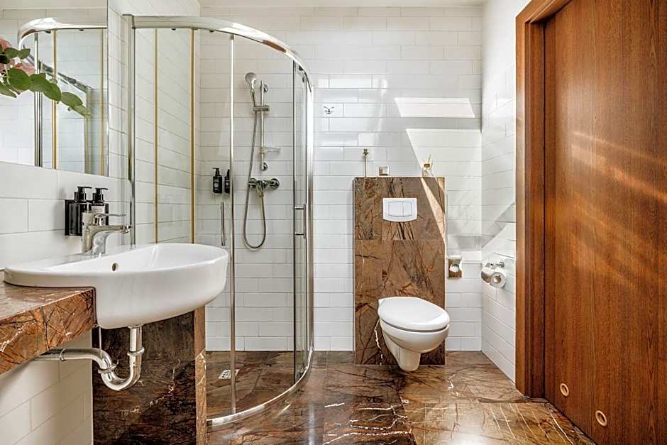 Grottger Luxury Boutique Hotel City