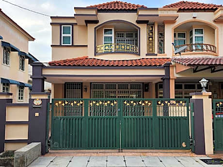 Galaxy Guest House by Ipoh Maju Stay