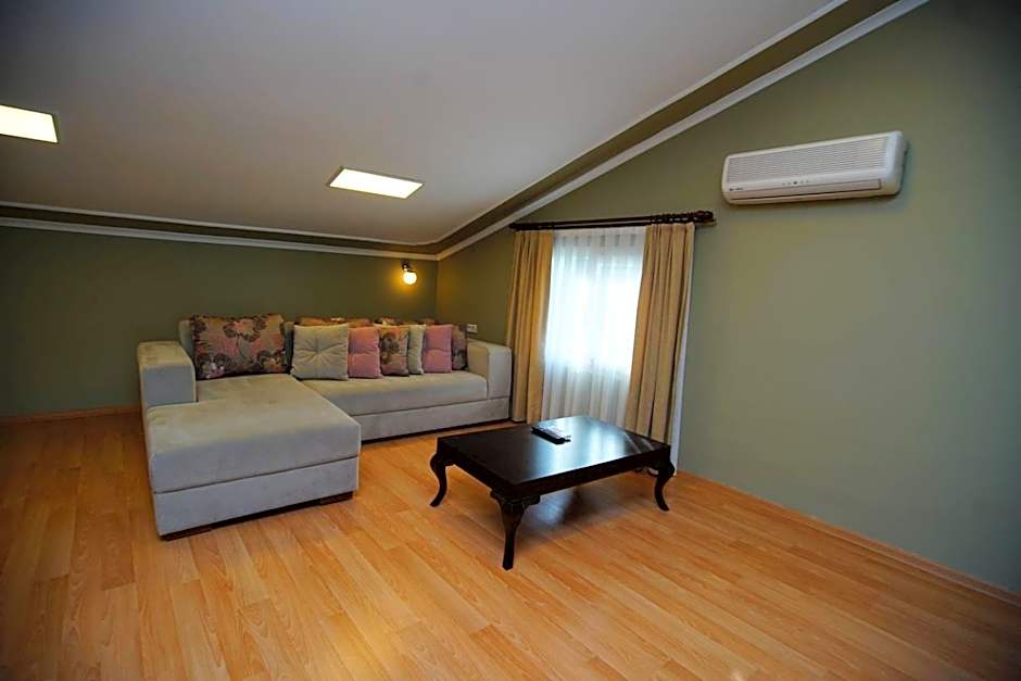 Urla Zeytin Hotel