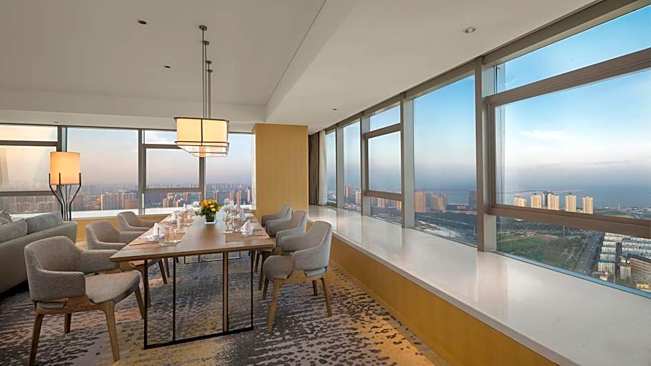 Holiday Inn Qinhuangdao Haigang By IHG