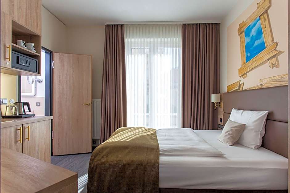 Stay! Hotel Boardinghouse