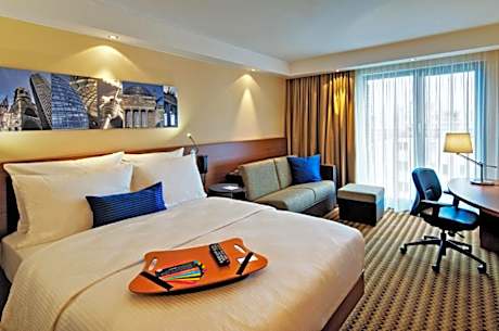 Connecting Family Room