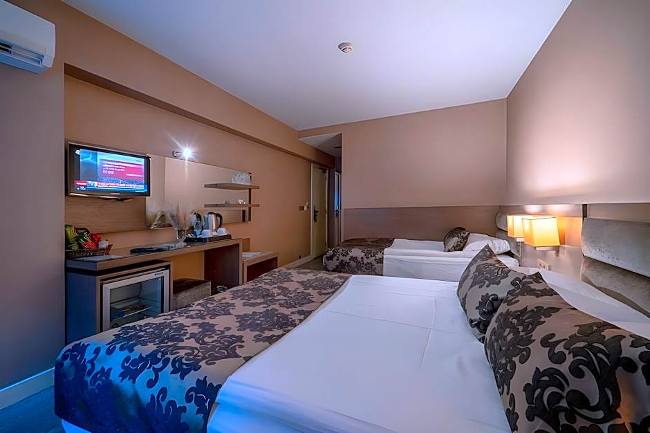 The New Hotel Zeybek