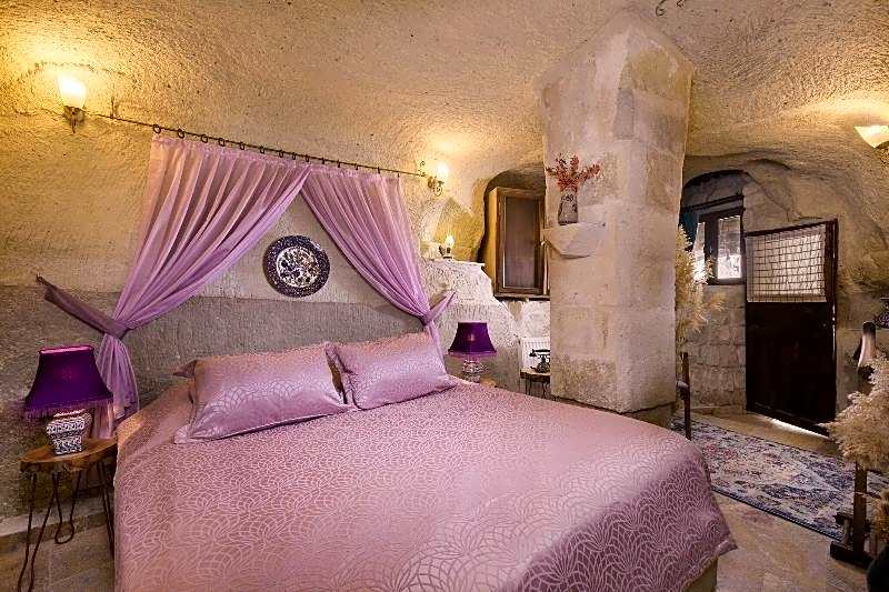Cappadocia Splendid Cave Hotel