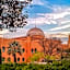 Alhambra Palace Hotel