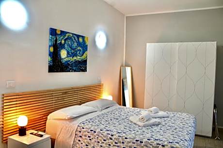 The Green Gate - Airport Guest House