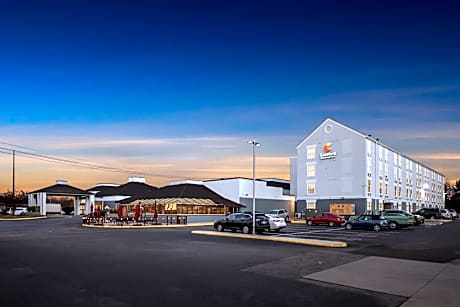 Comfort Inn & Suites Prince George - Fort Gregg