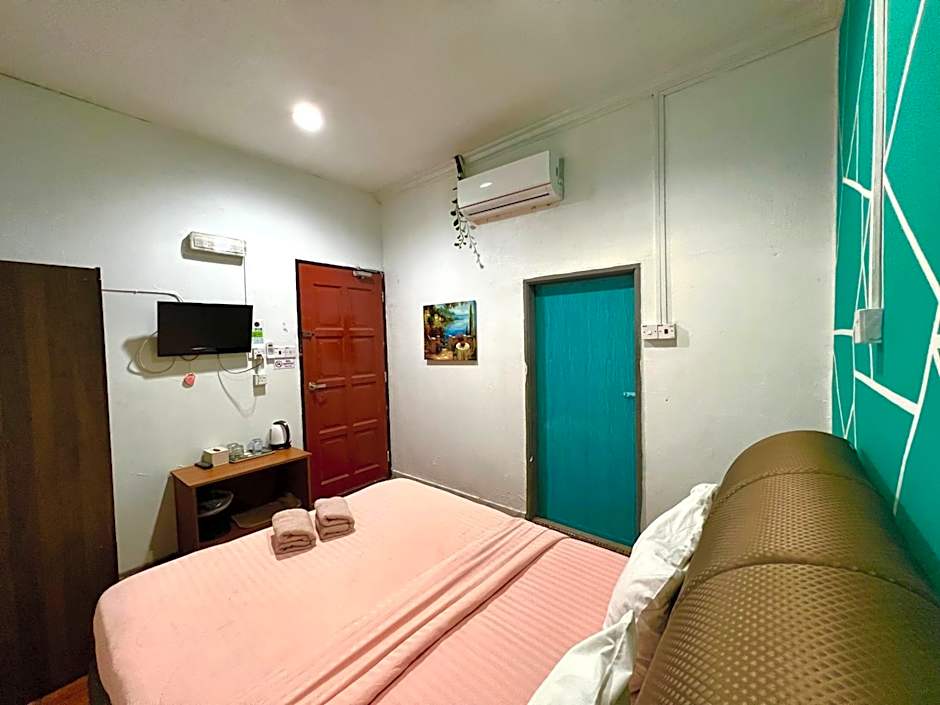 MJ inn