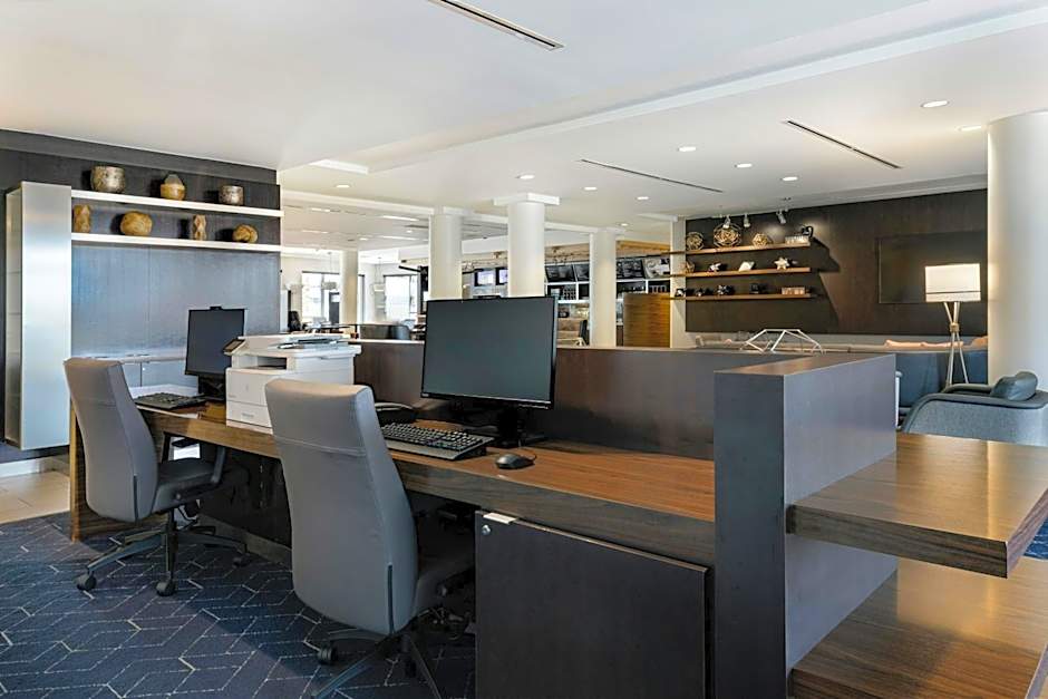 Courtyard by Marriott St. Louis St. Peters