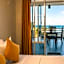 Queens Beach Hotel