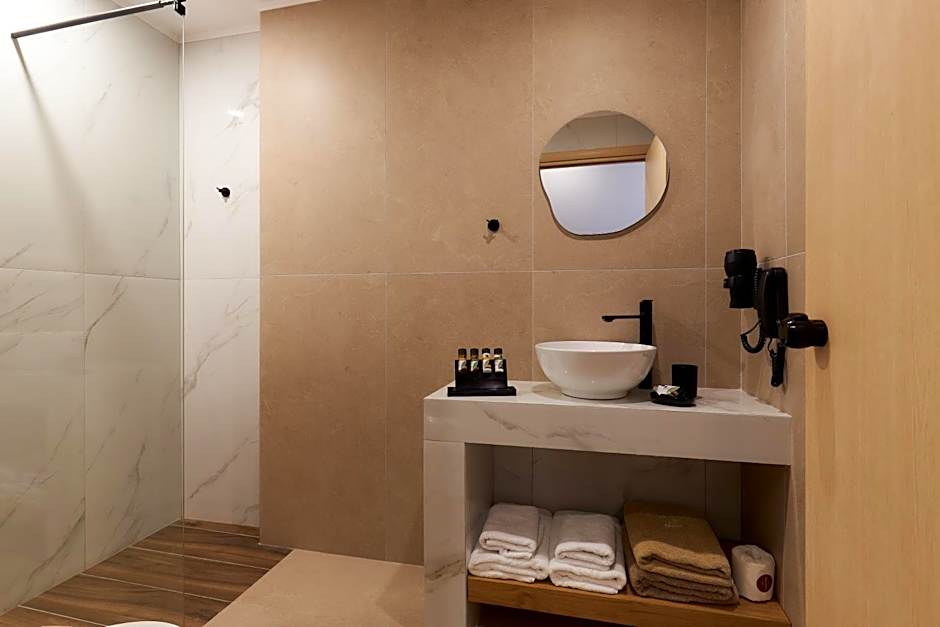 Lotus Rise Hotel - Adults Only