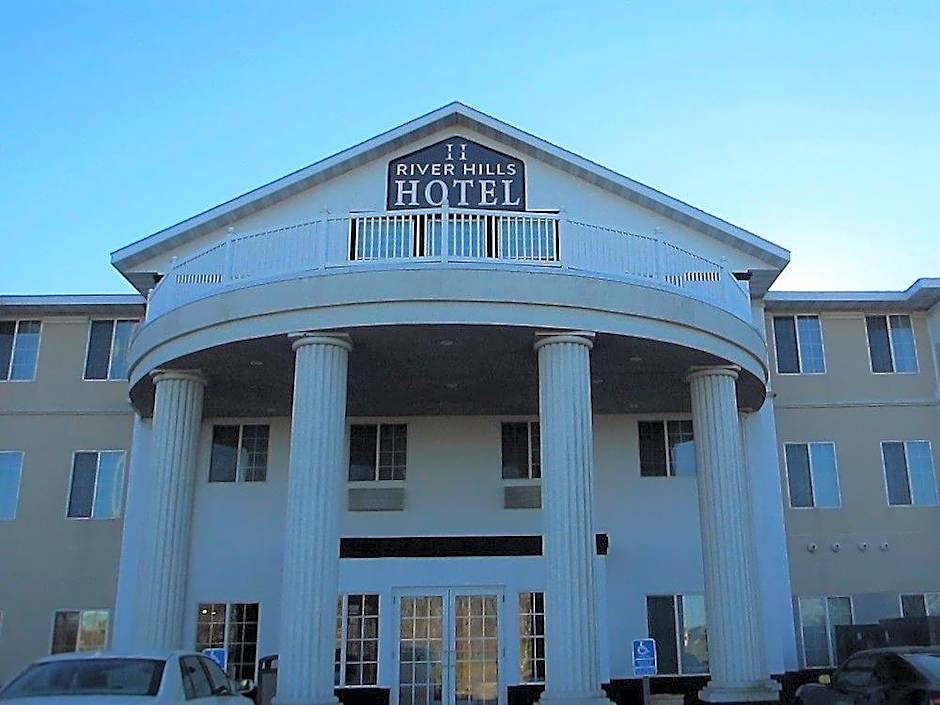 River Hills Hotel- Mankato