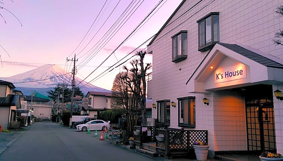 K's House Fuji View - Backpackers Hostel