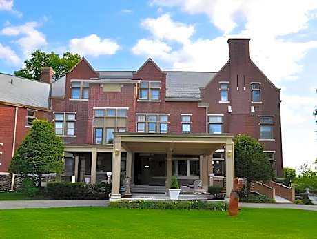 Wilburton Inn