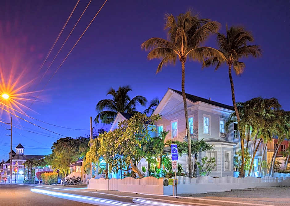 Duval Inn - Key West