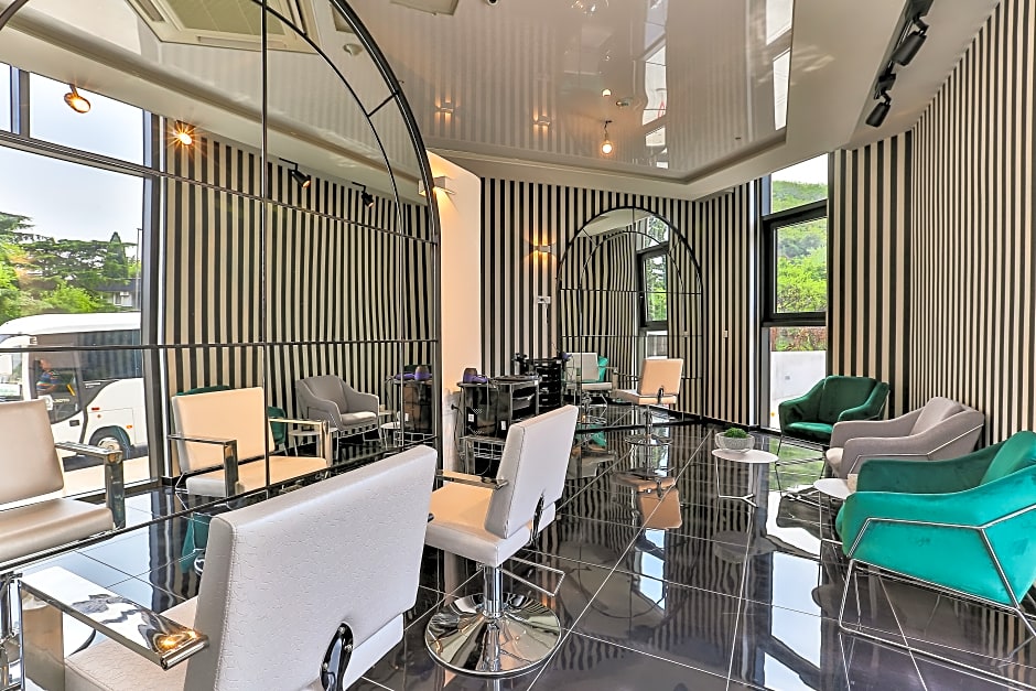 Imperial Conference & Spa