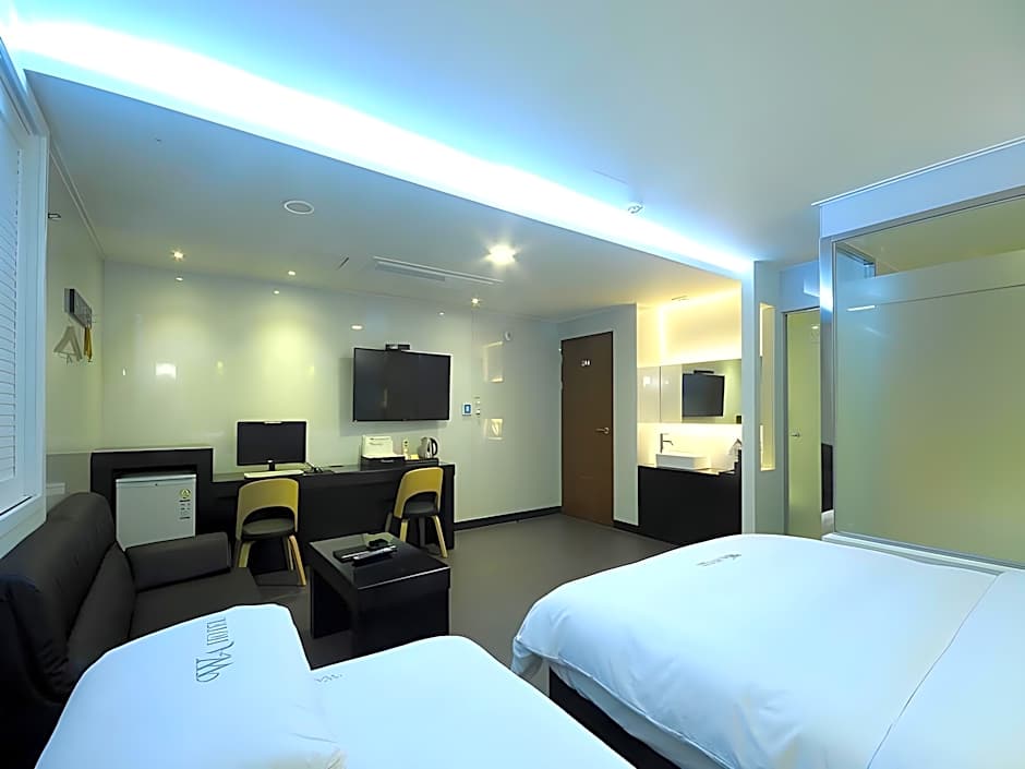Nampo Wa Hotel
