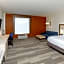 Holiday Inn Express & Suites Sturbridge