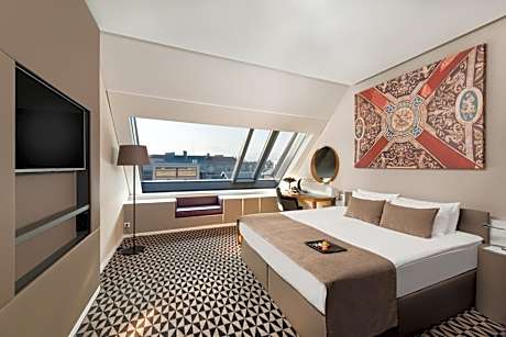 Top Floor Superior Double or Twin room