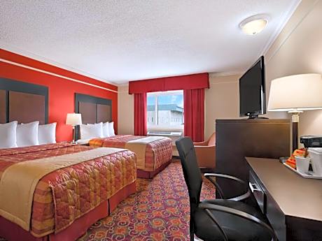 Queen Room with Two Queen Beds - Non-Smoking