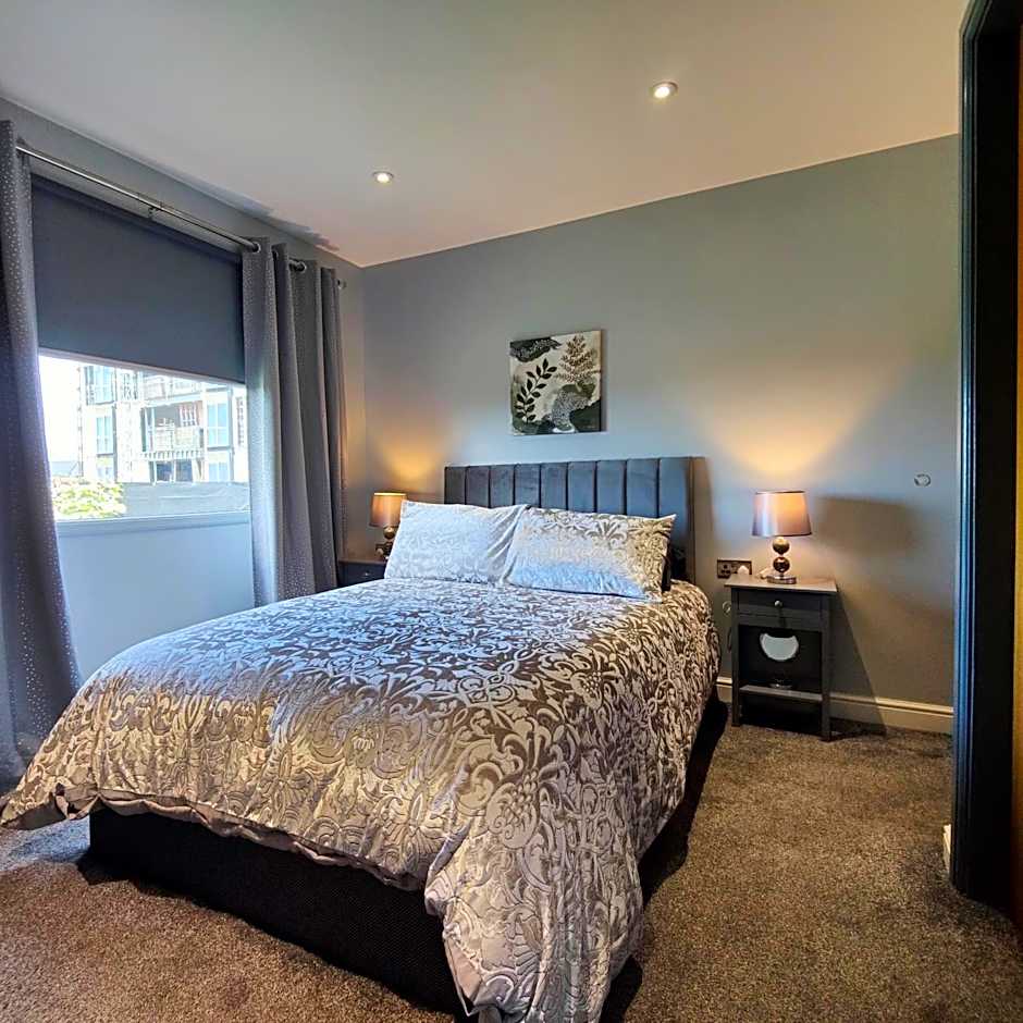 Liverpool Stays - Kempston Court