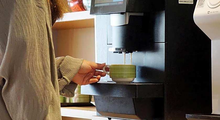 Royal Inn Taipei Nanxi - MRT Zhongshan Station