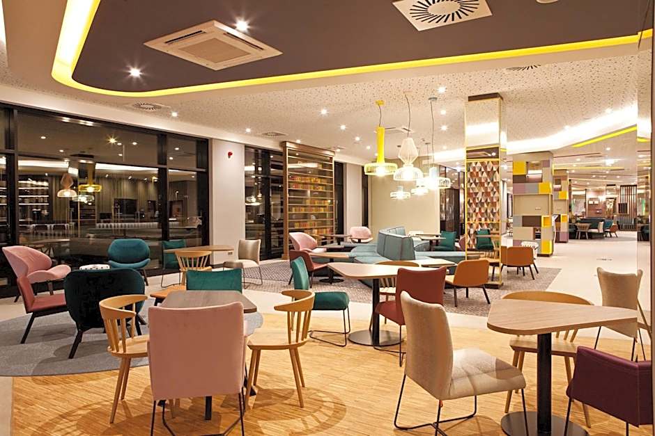 Hampton by Hilton Munich Airport South 