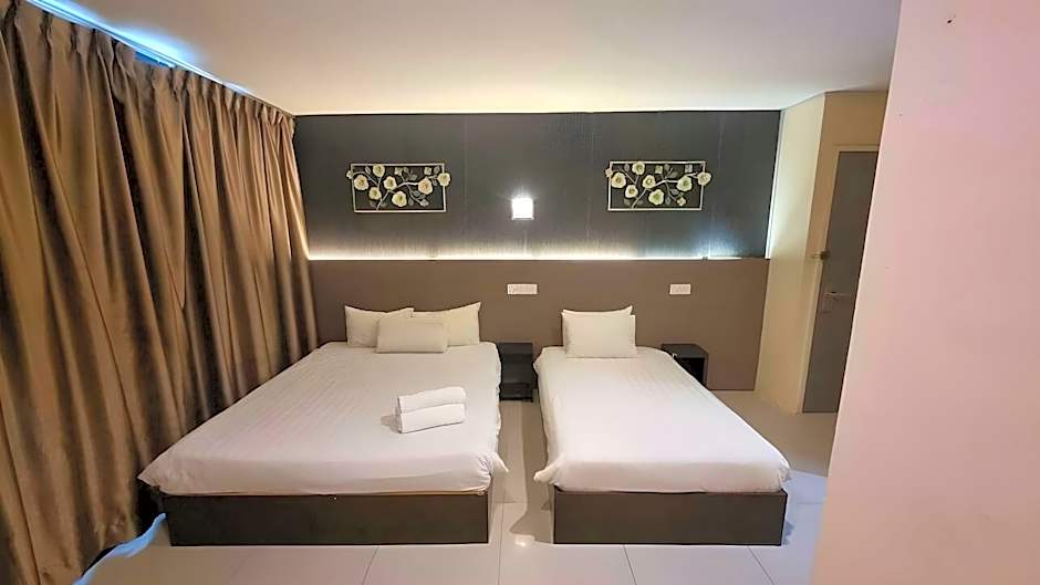 One Point Hotel