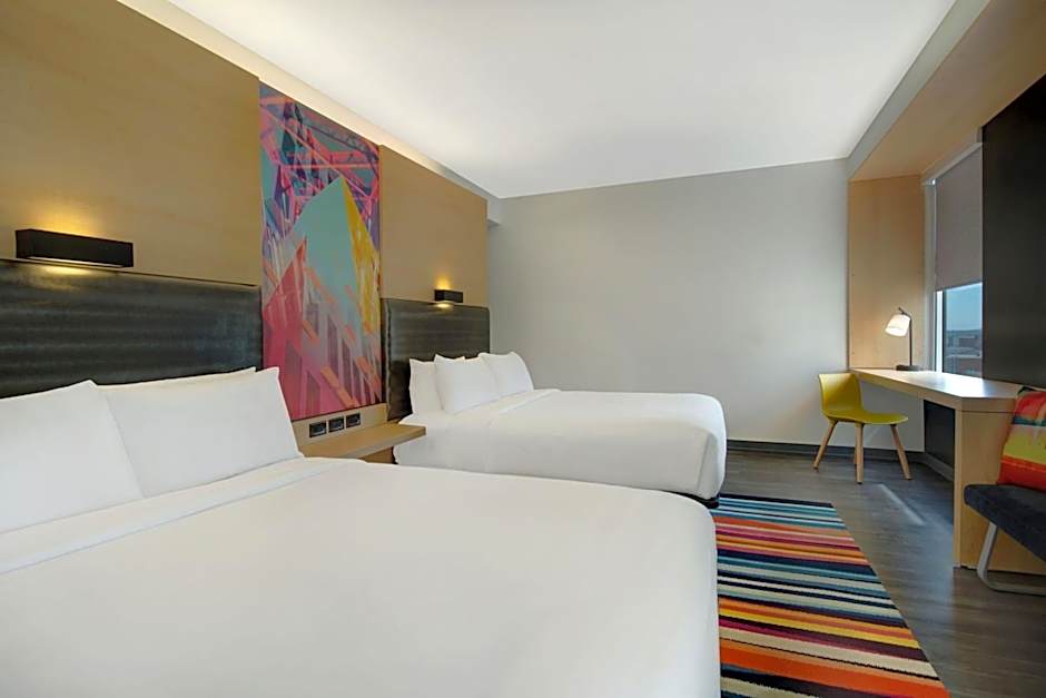 Aloft Oklahoma City Downtown - Bricktown